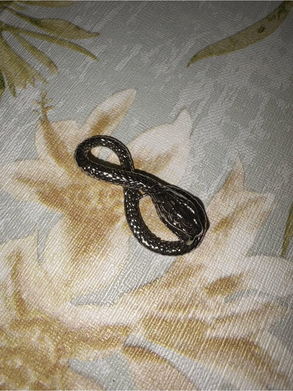 Random rings - Picture 6 of 8